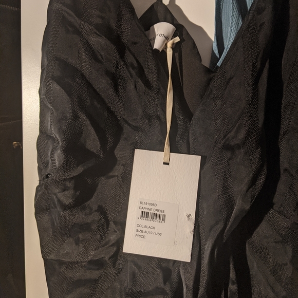 Significant Other Daphne dress - Picture 2 of 8